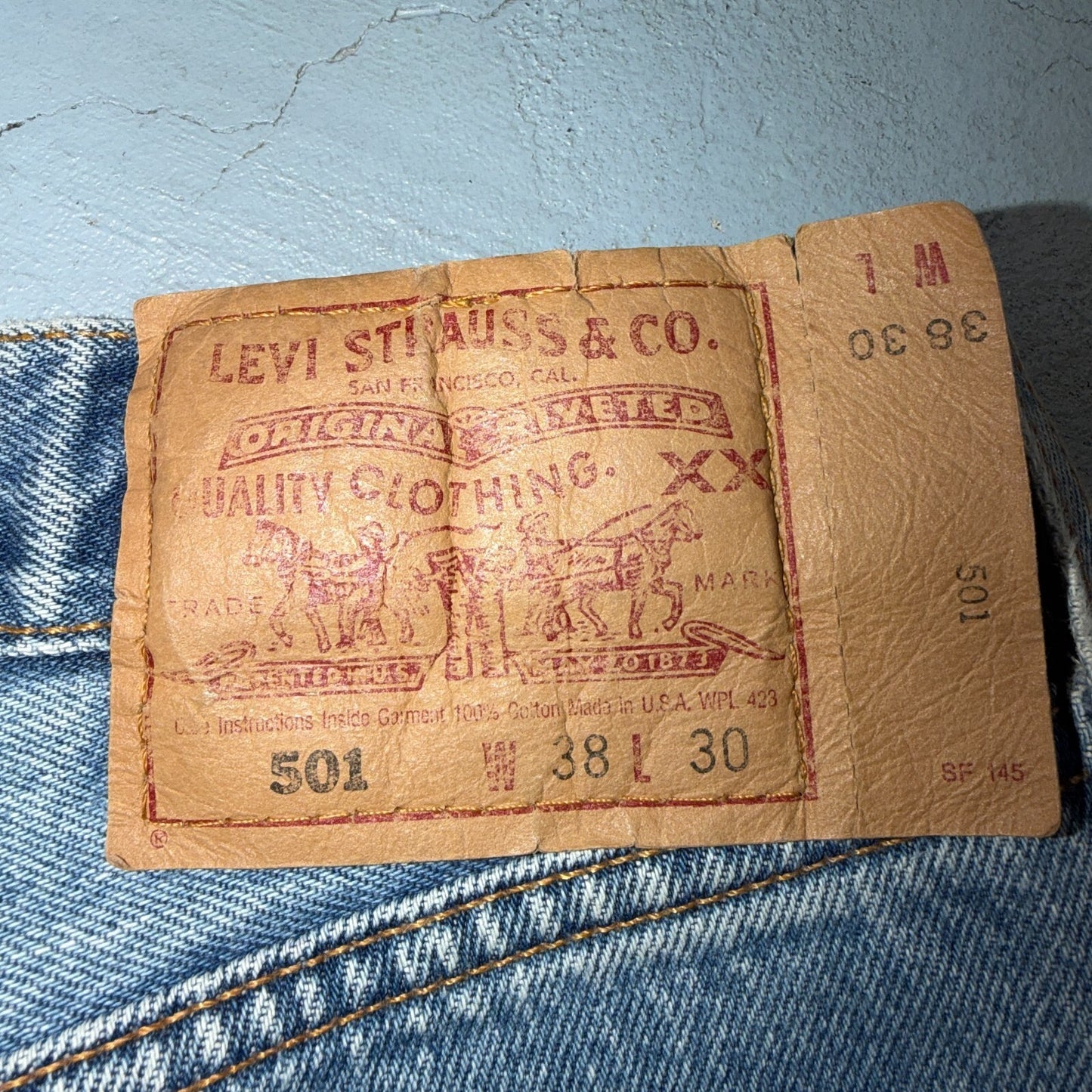 Levis 501 Vintage 90s USA XX Straight Leg Jeans Blue Light Wash 38x30 Act 37x29