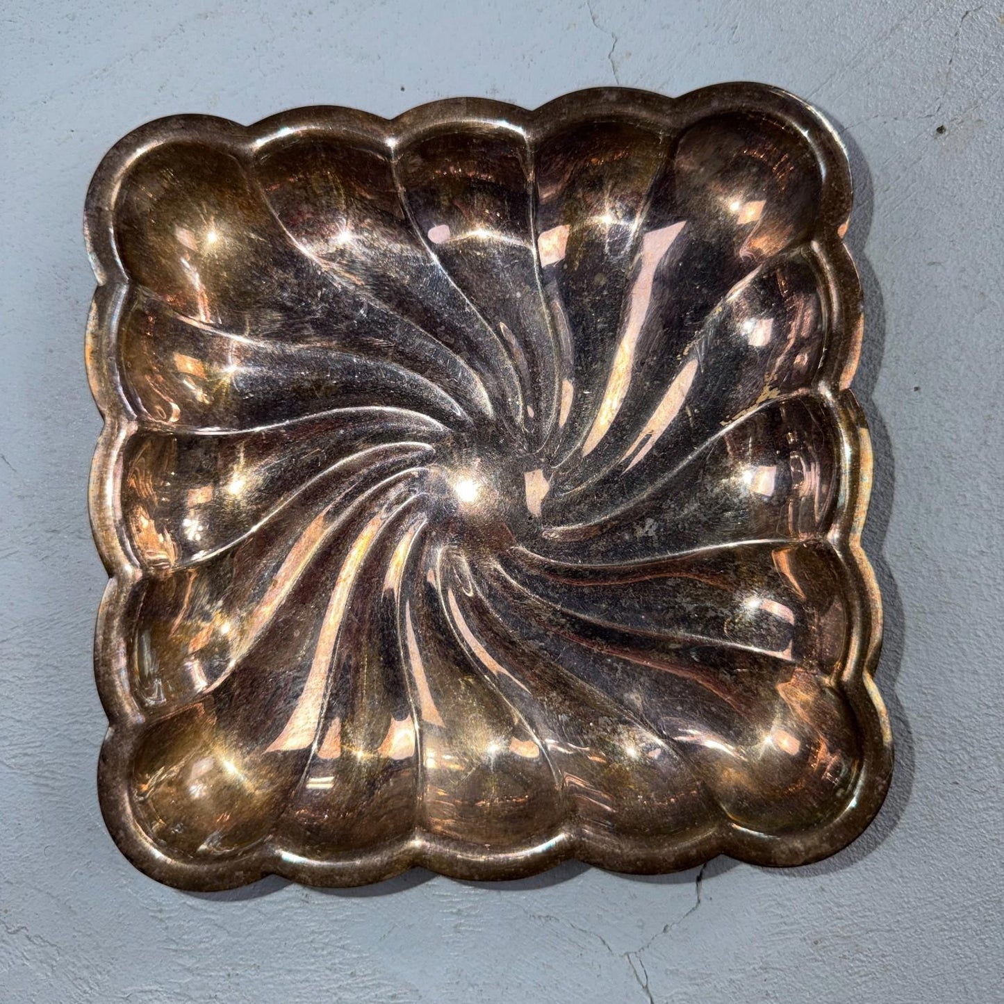 Silver Plate Swirl Pattern Silver Company Candy Trinket Dish 6" Square Cute VTG