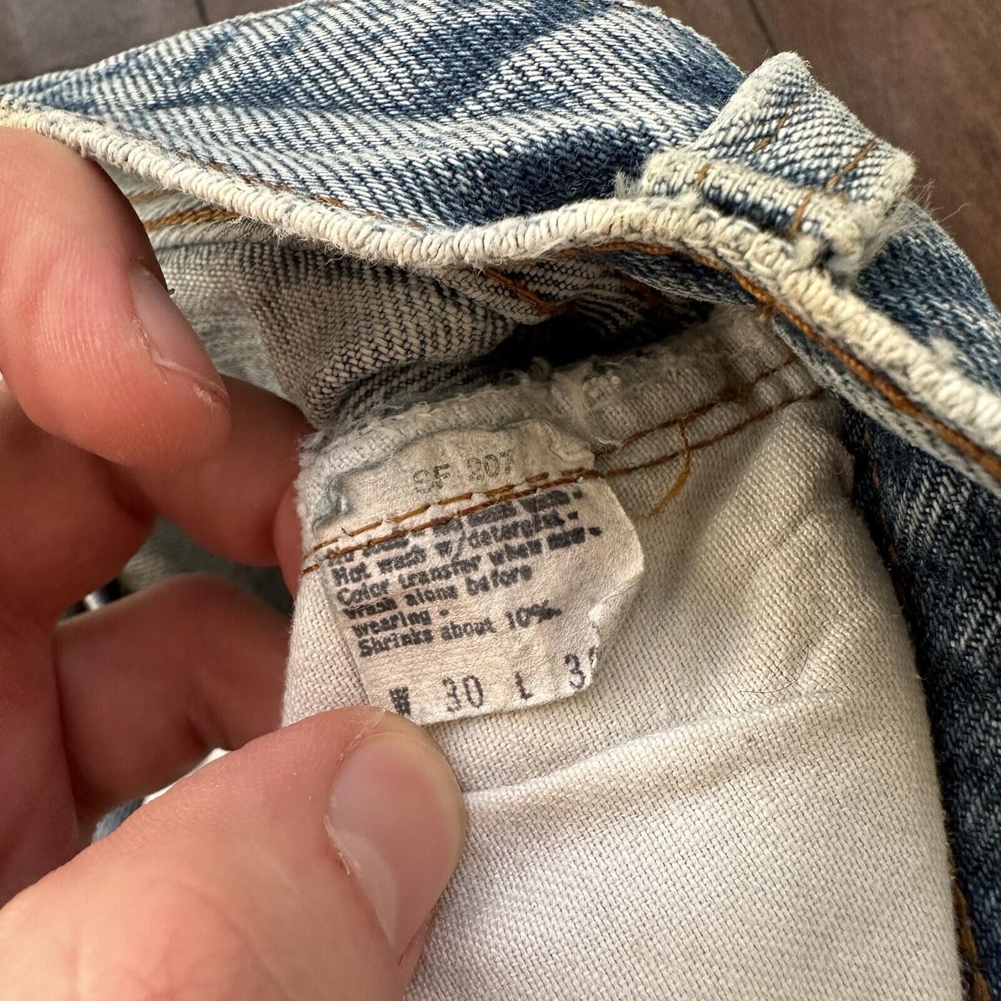 Levis Vintage 80s Redline Selvedge USA 501 XX Jeans 66 30x36 Light Wash Ac 26x31