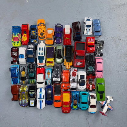 Hot Wheels Lot of 44 VTG See Photos Cadillac Lamborghini Sports Cars Collect