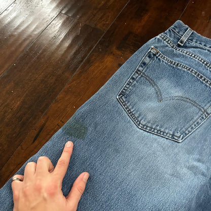Levis 505 Vintage 90s Straight Leg XX USA Jeans 40x30 Med Wash Act 36x29