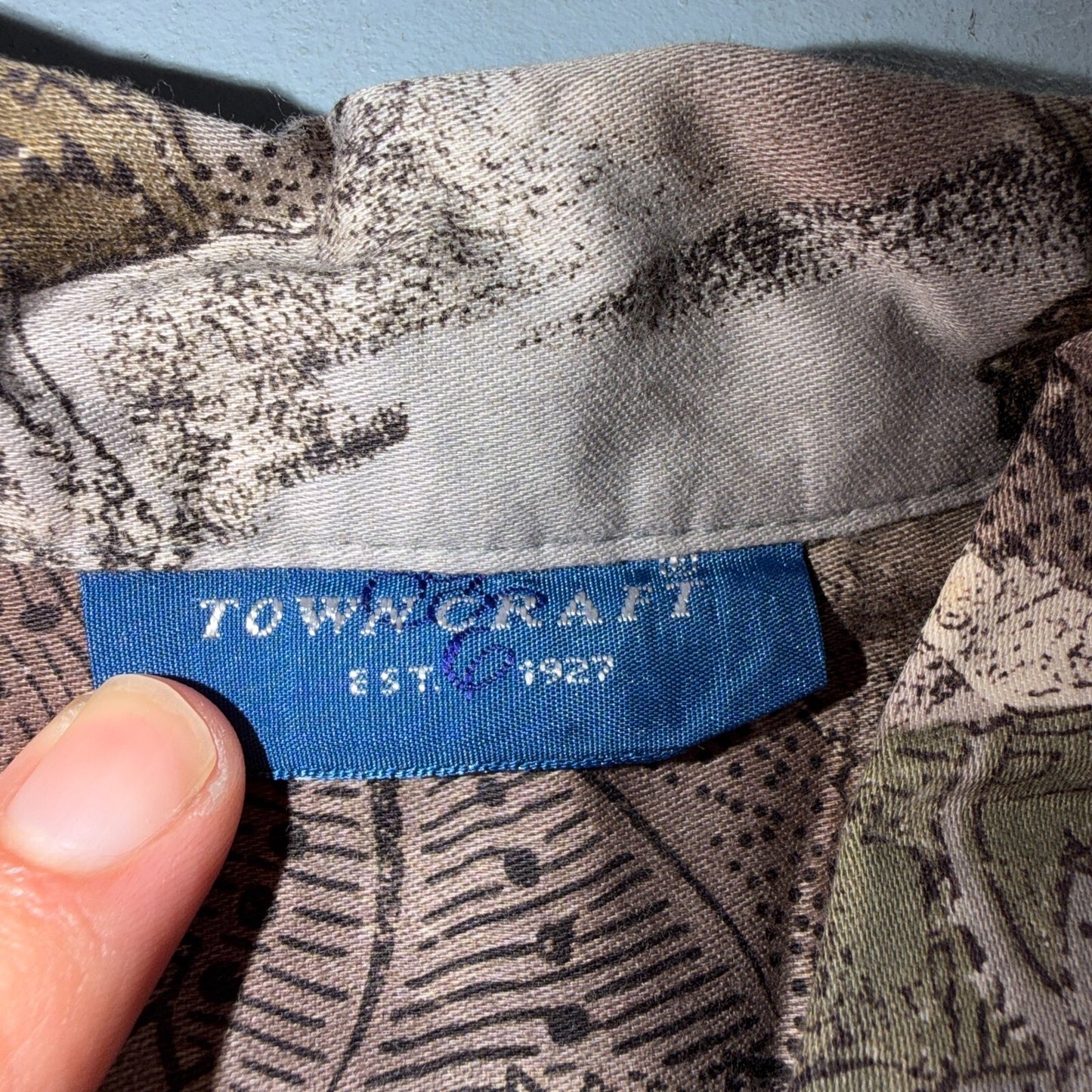 VTG 90s Towncraft Leaf Print Camp Shirt Brown Green Abstract Men's M Button Up