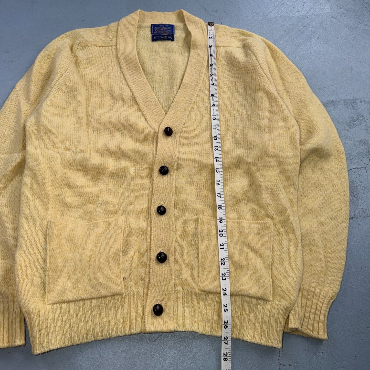 Pendleton VTG Mens Yellow Shetland Virgin Wool Button V Neck Cardigan Sweater 70