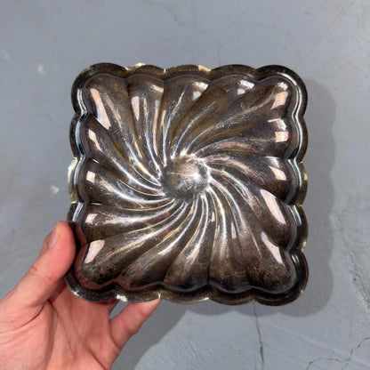 Silver Plate Swirl Pattern Silver Company Candy Trinket Dish 6" Square Cute VTG