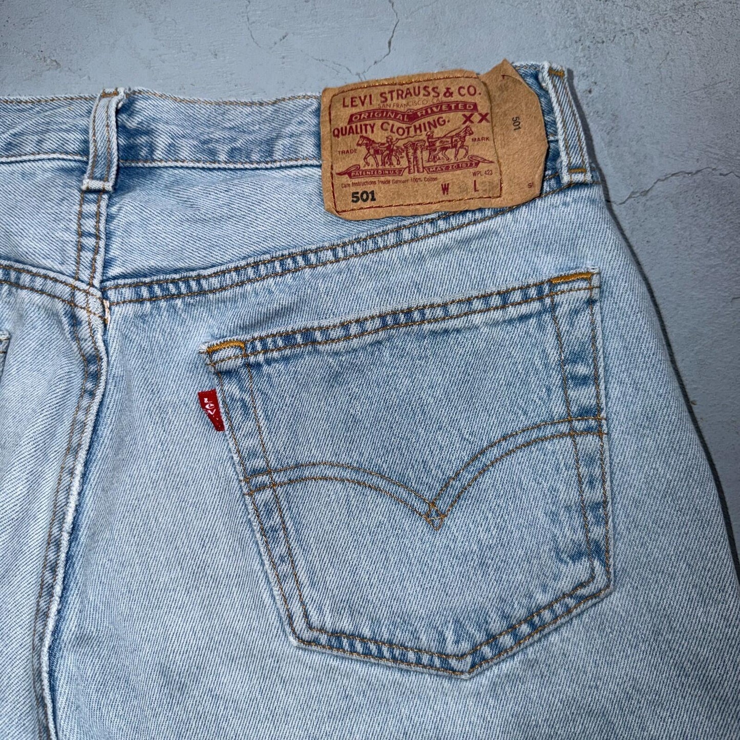 Levis 501 Vintage Y2K 90s XX Straight Leg Jeans Blue Light Wash 34x36 Act 32x29