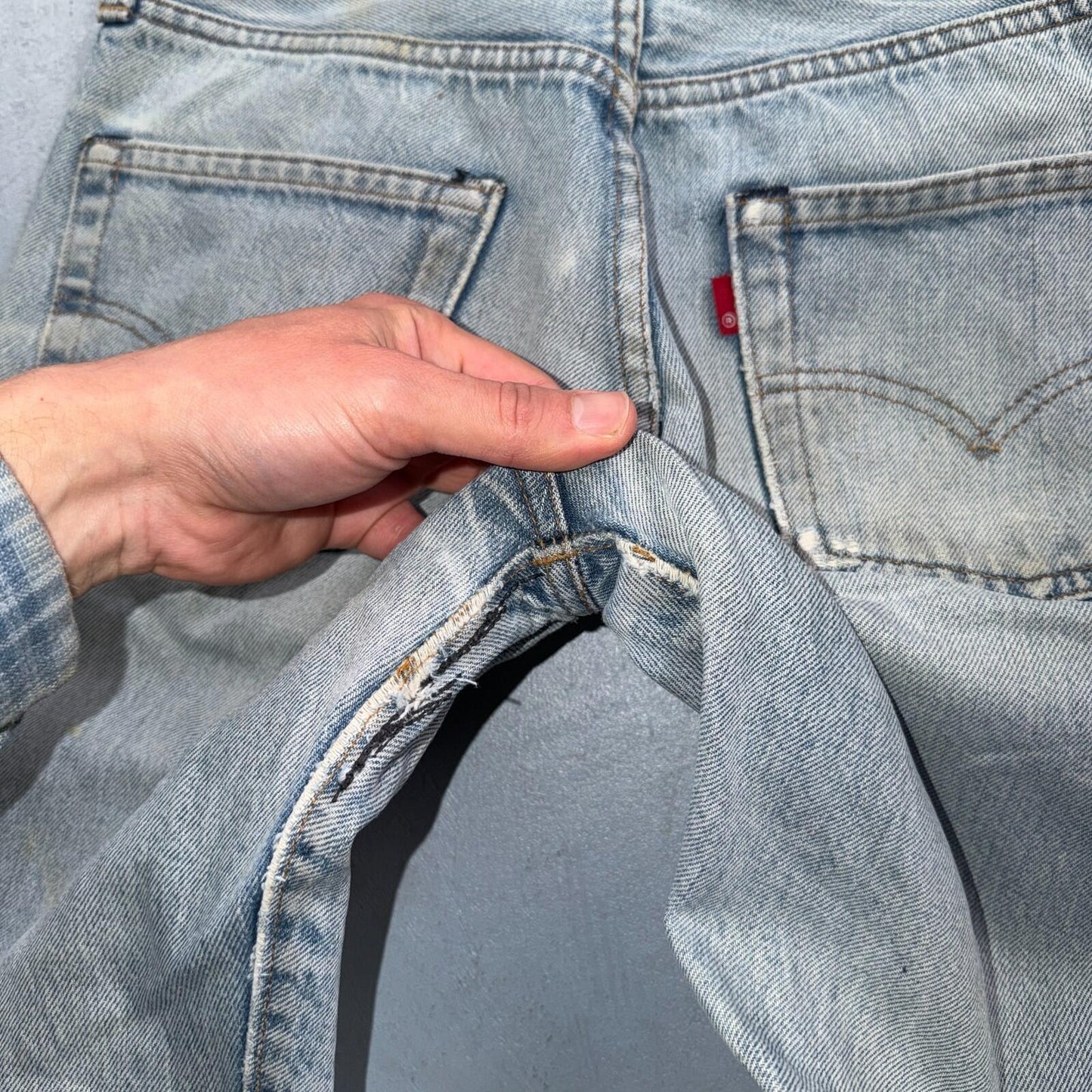 Levis 501 Vintage 80s Redline Selvedge USA XX Jeans Light Wash Act 28x27