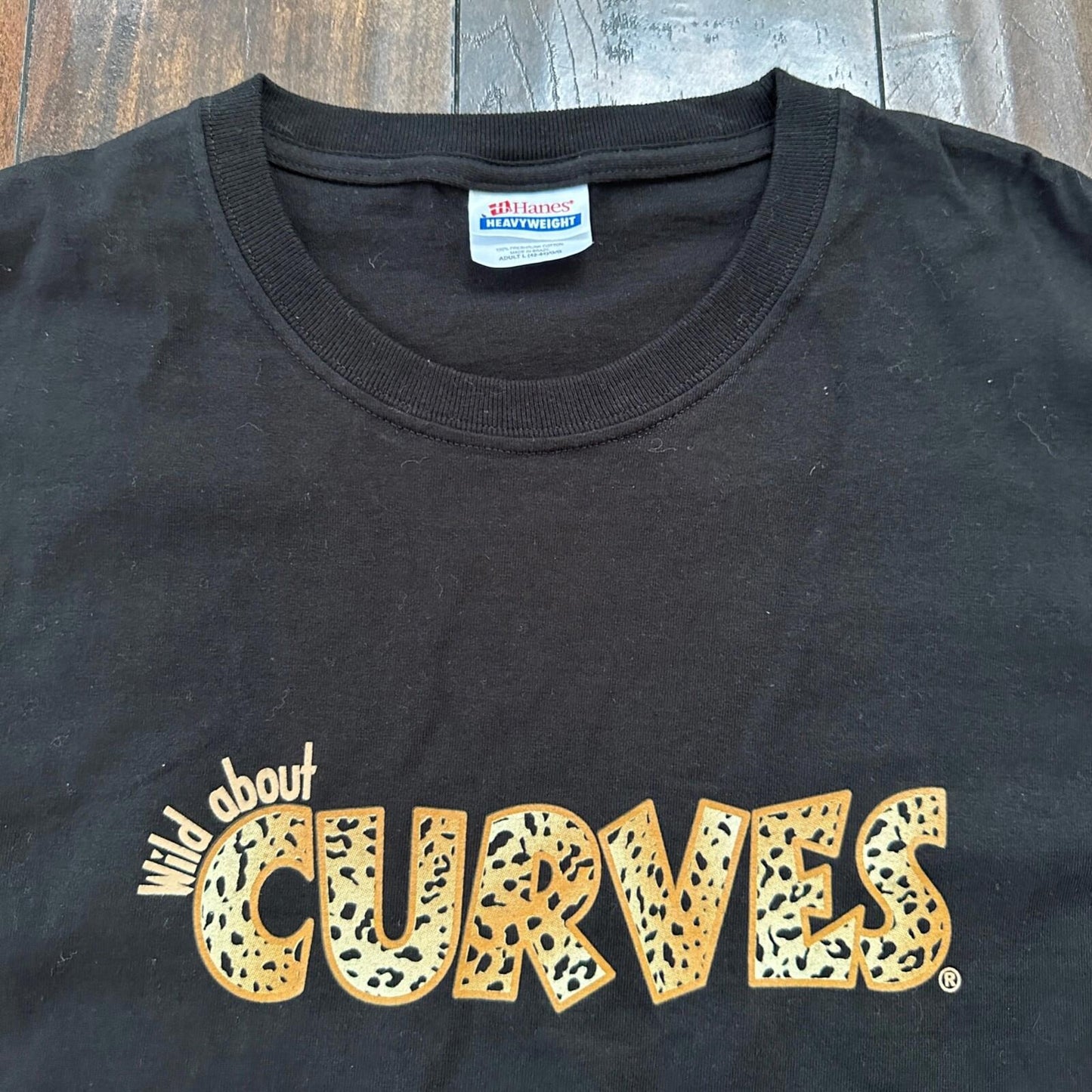 Curves Wild Funny Humor Vintage T Shirt Wild Cheetah Print Sexy Cool Hot Girl