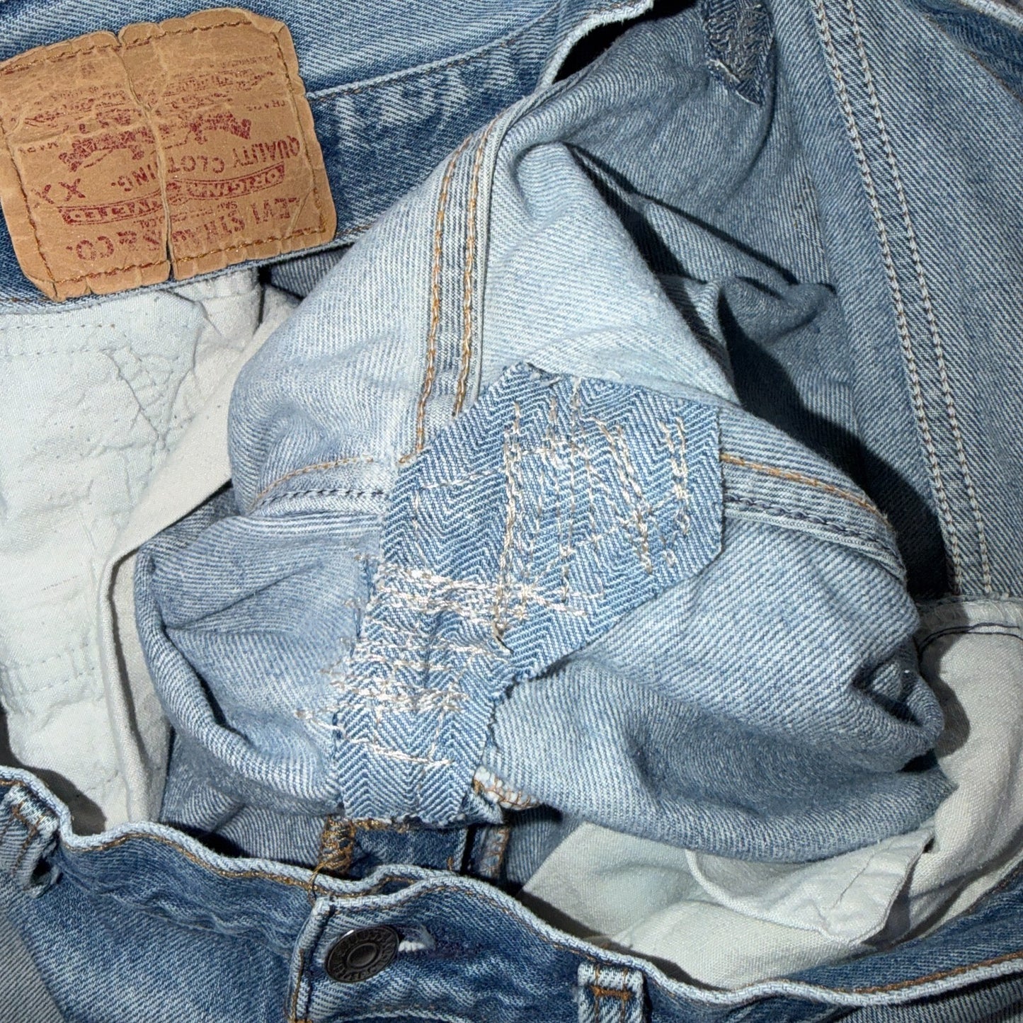 Levis 501 Vintage 80s USA XX Straight Leg Jeans Blue Light Wash 38x36 Act 35x31