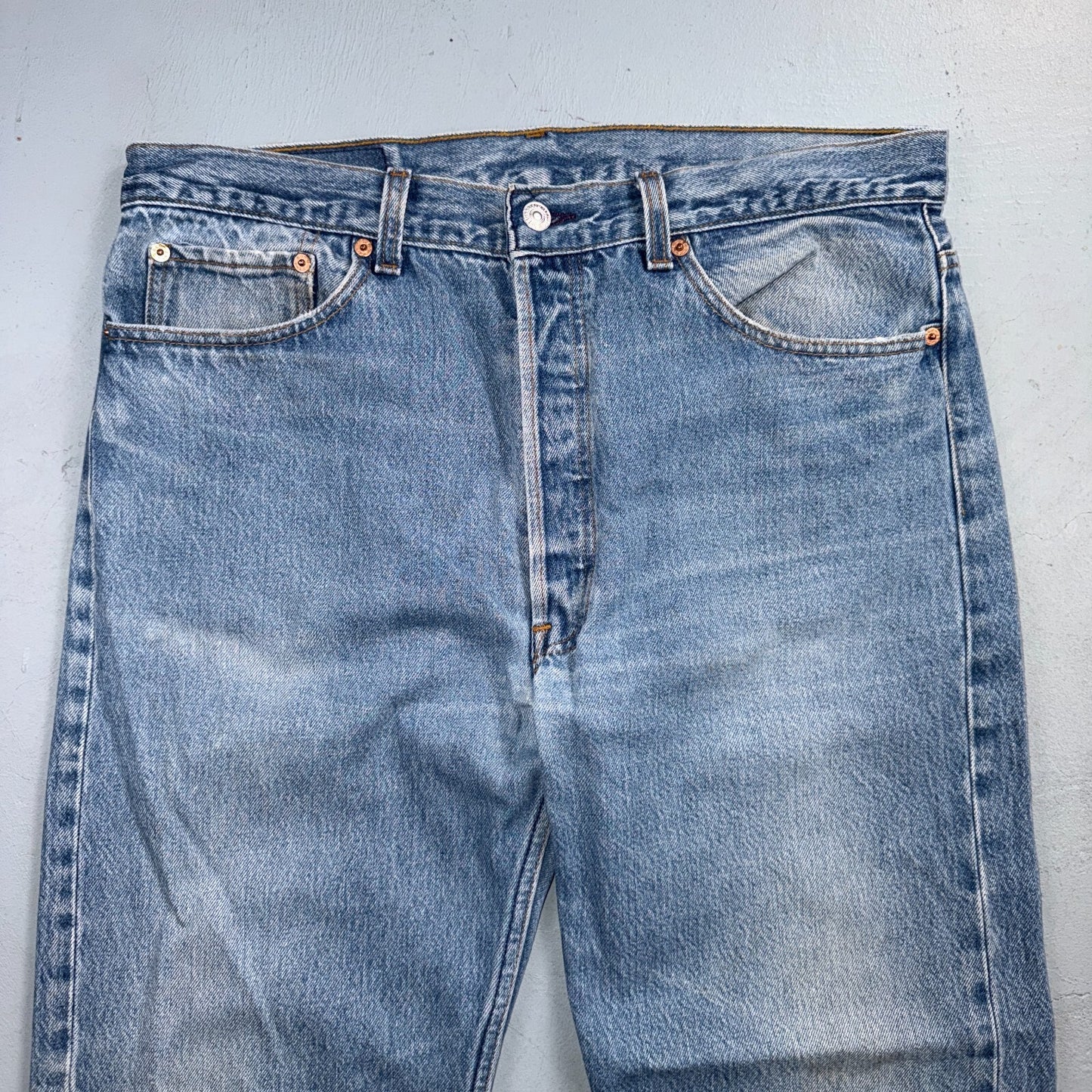 Levis 501 Vintage 90s USA XX Straight Leg Jeans Blue Light Wash 38x32 Act 35x28