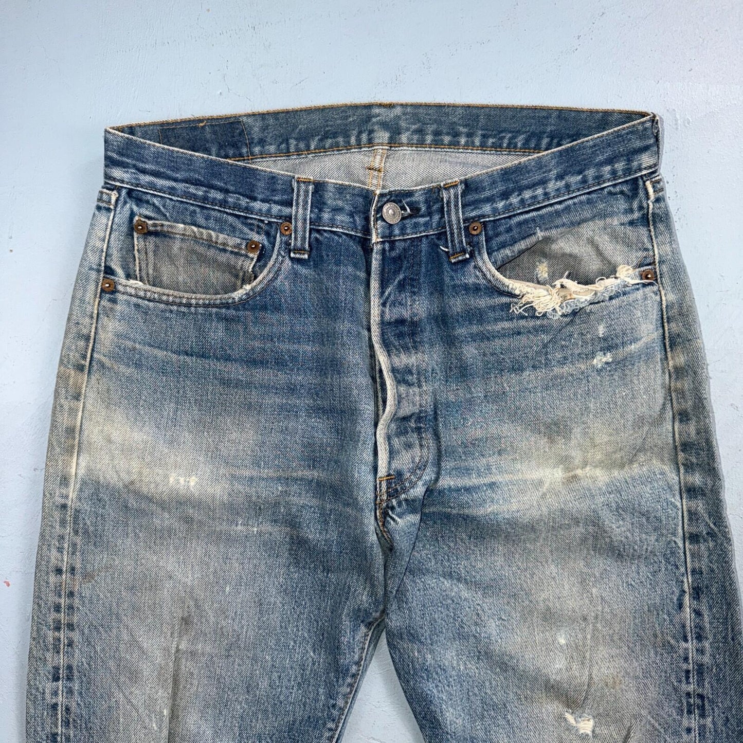 Levis 501 Vintage 80s Redline Selvedge USA XX Jeans Light Wash 35x34 Act 32x29