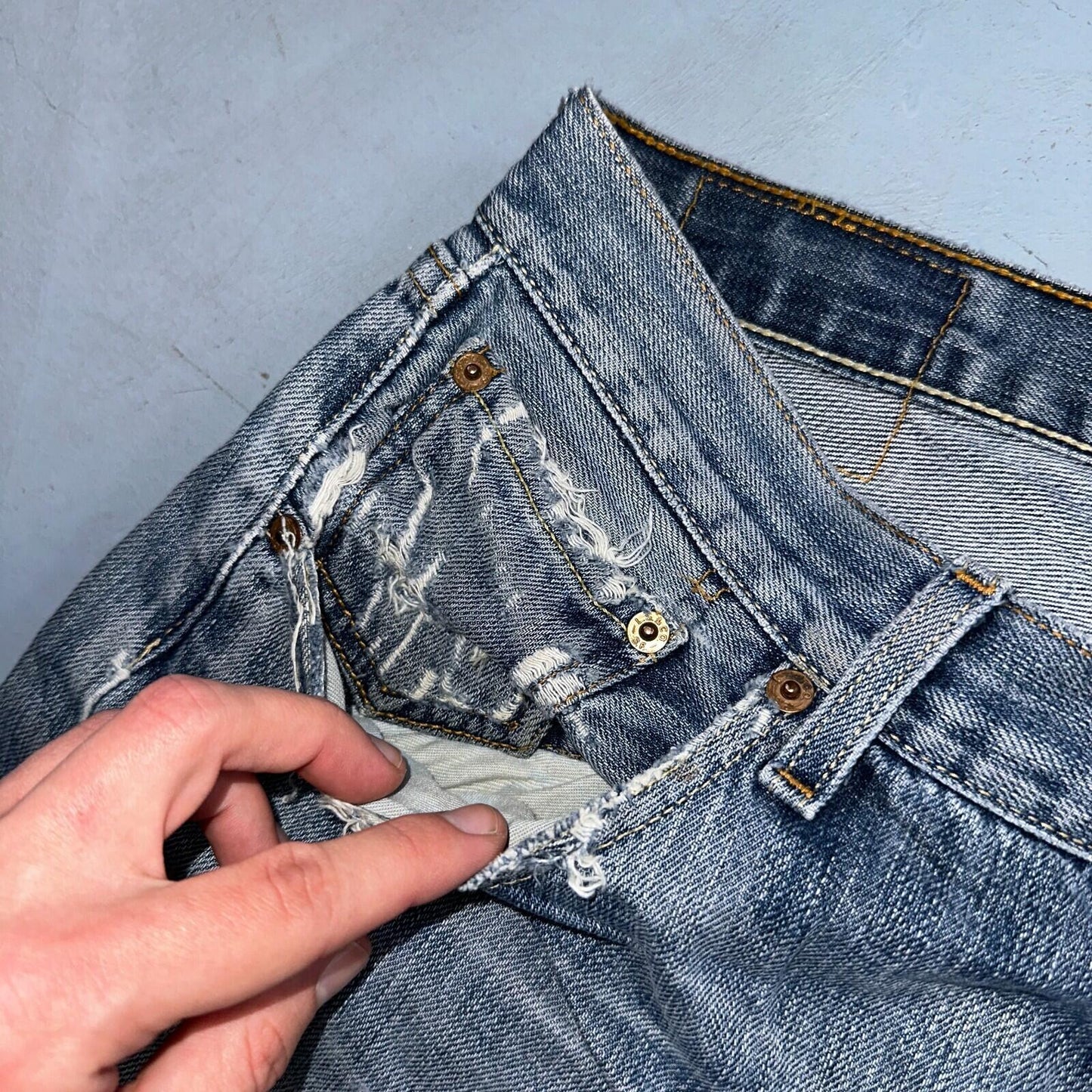 Levis 501 Vintage Y2K XX Straight Leg Jeans Blue Med Wash 34x36 Act 33x30