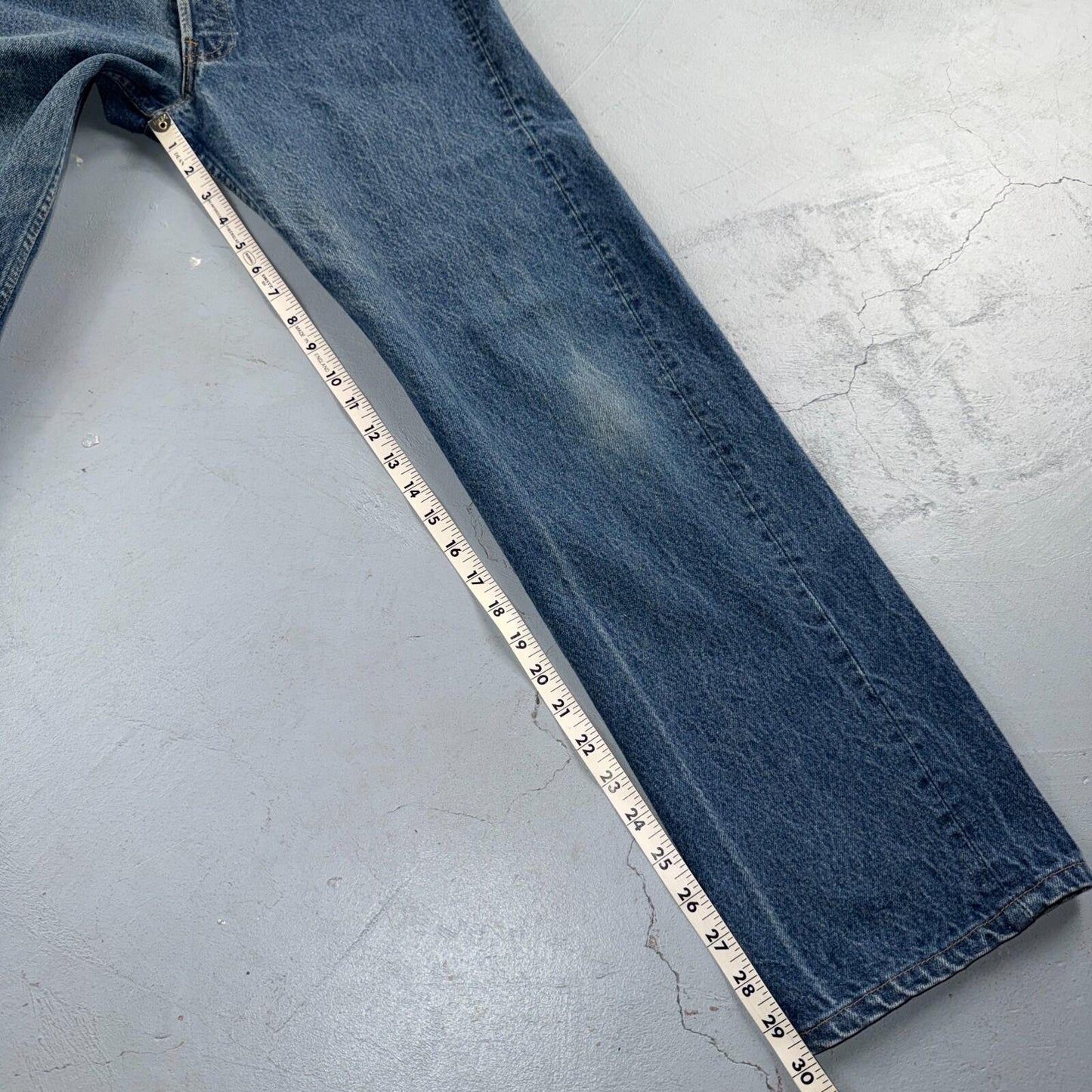 Levis 501 Vintage 80s USA XX Straight Leg Jeans Blue Light Wash 33x33 Act 31x30