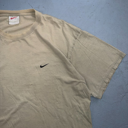 Nike Tan Swoosh Basic 90s VTG T Shirt 1990s USA Gym Boxy Fit Cool Travis Scott