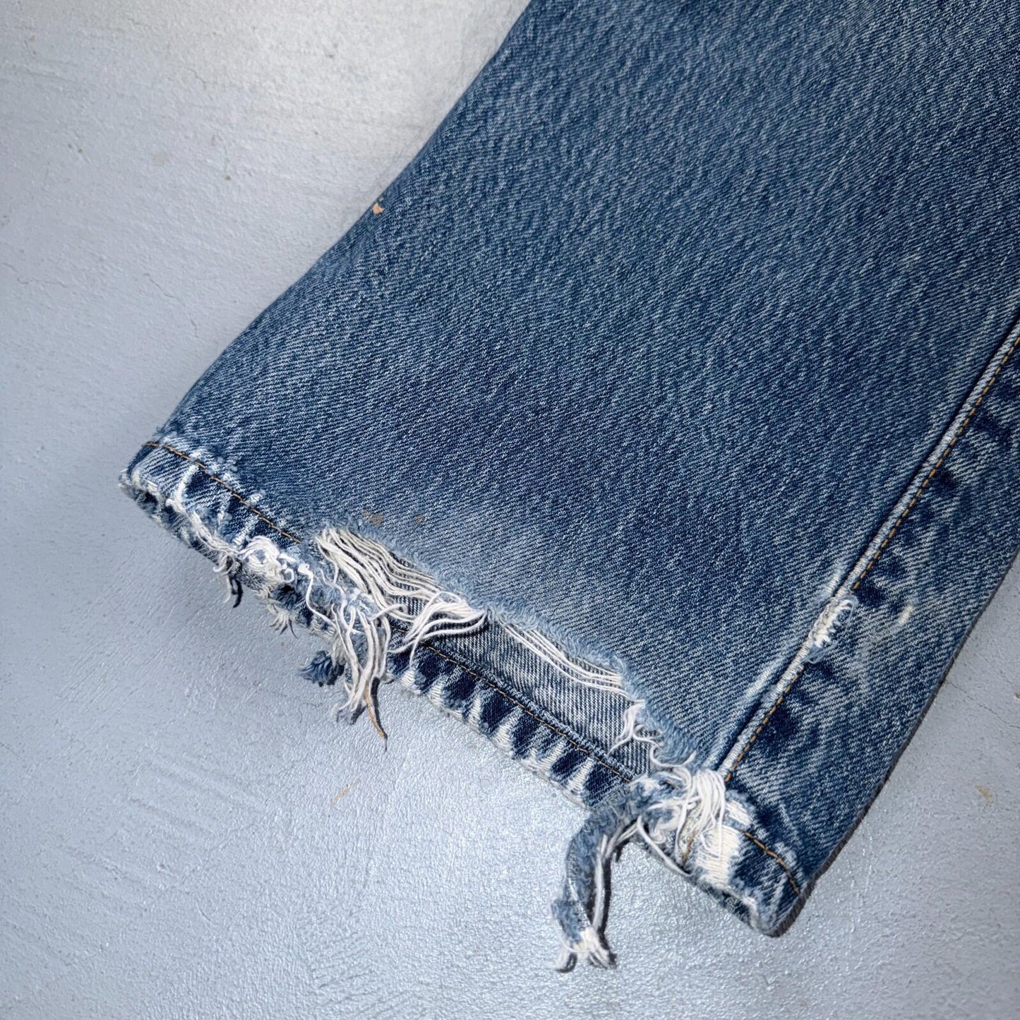 Levis 501 Vintage Y2K 90s XX Straight Leg Jeans Blue Light Wash 33x34 Act 31x31