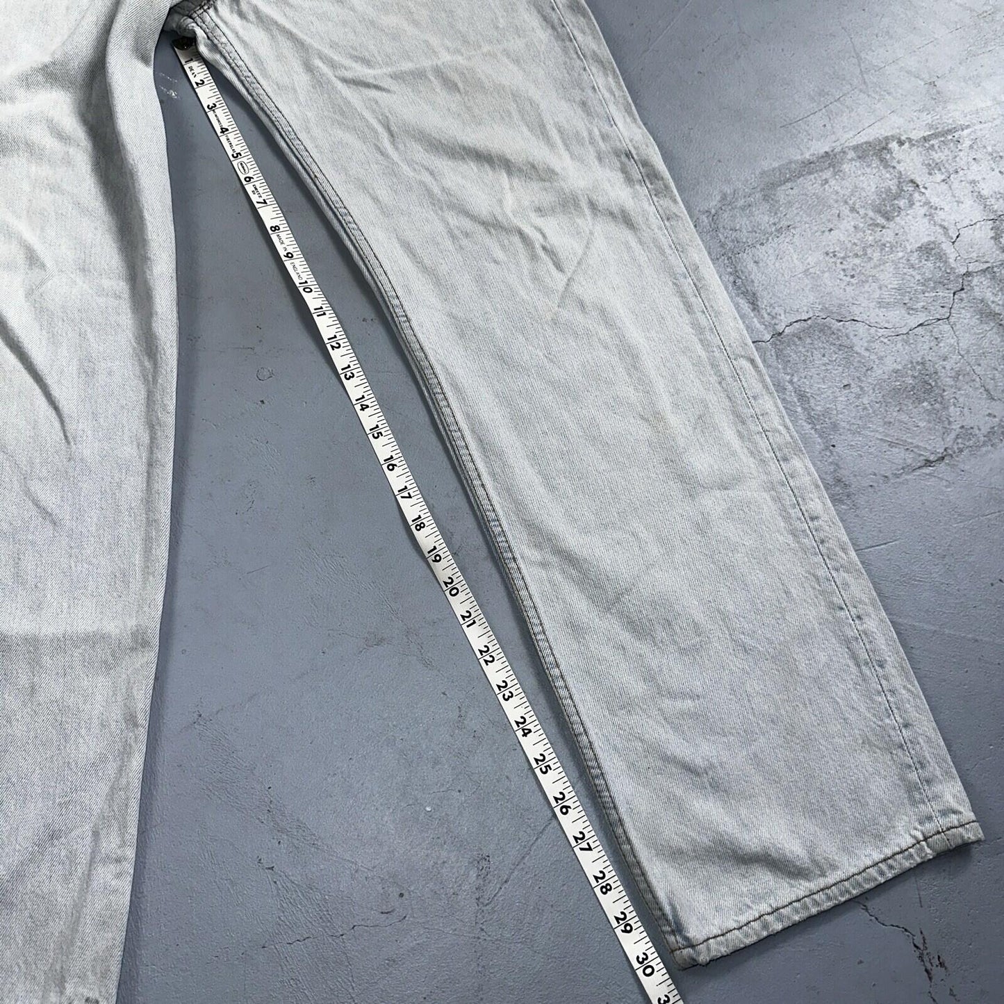 Levis 501 Vintage 90s USA XX Straight Leg Jeans 36x32 Light Wash Act 33x30