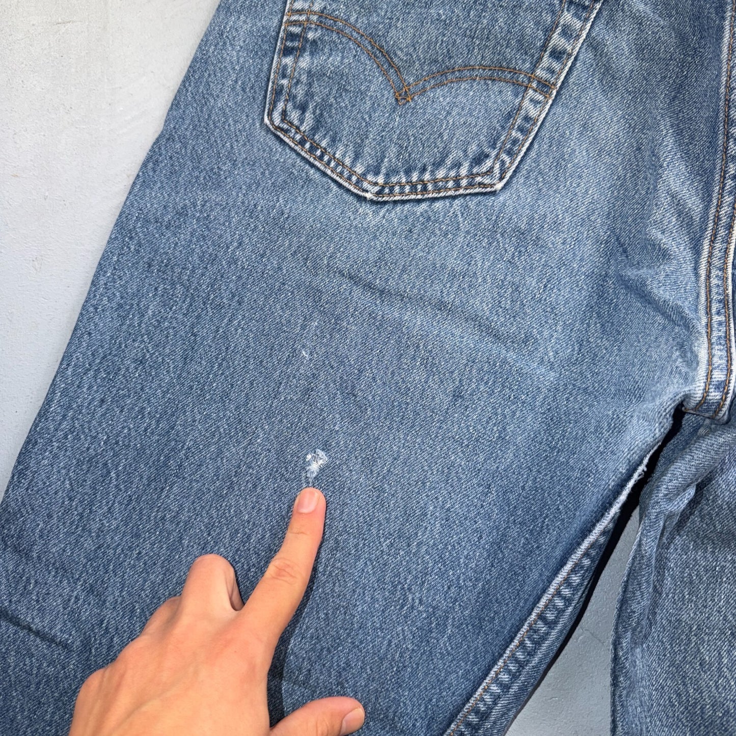 Levis 501 Vintage 90s USA XX Straight Leg Jeans Blue Light Wash 38x31 Act 36x28