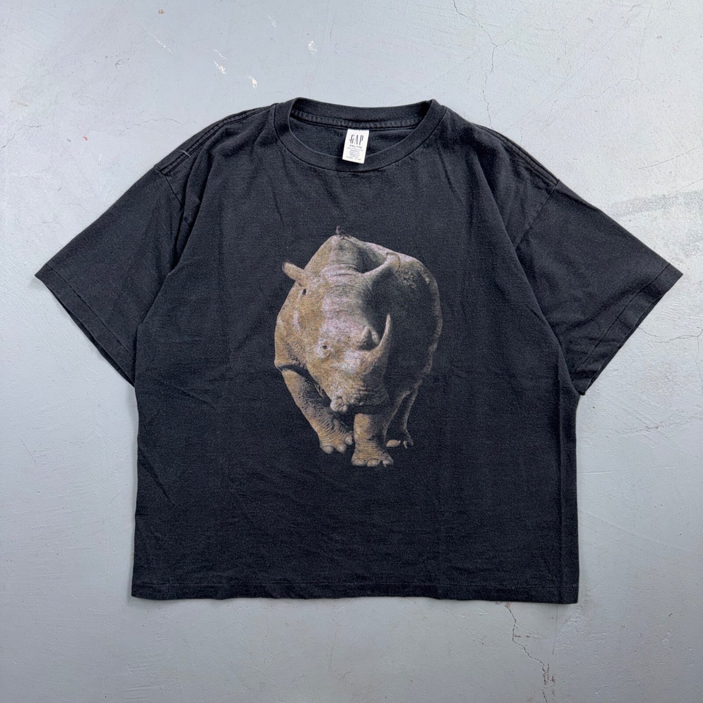 VTG 90s GAP Rhino Rhinoceros Animal Photo Graphic T Shirt Black Faded Boxy Fit
