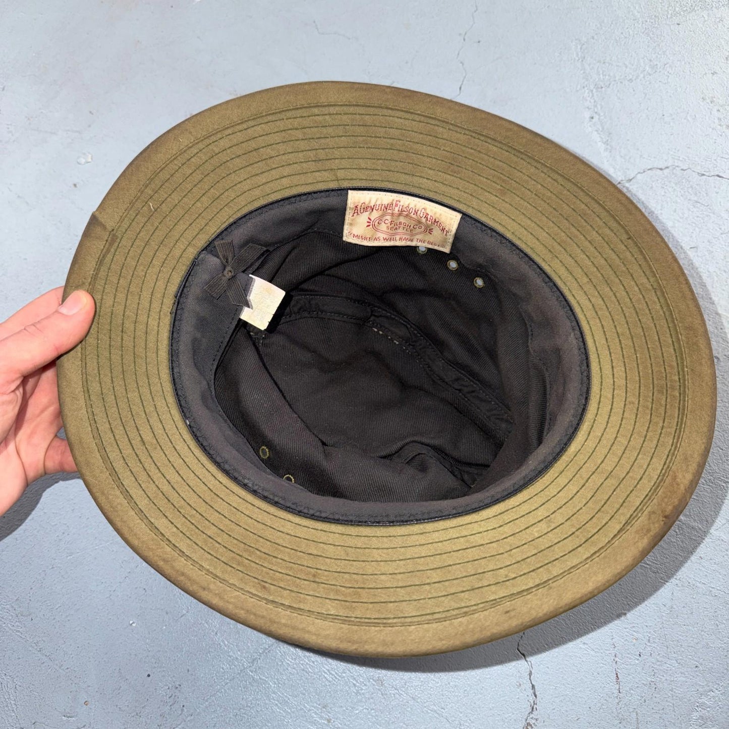 Filson VTG Tin Cloth Packer Hat Made in USA Large Used Worn Canvas USA 80s