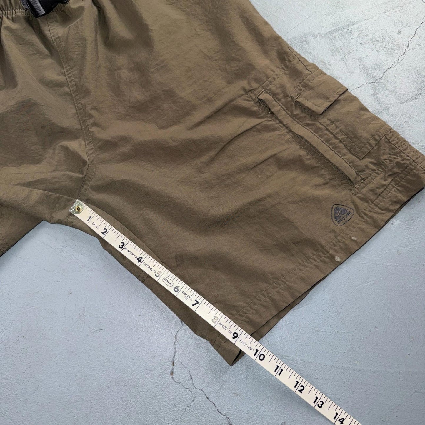 Nike ACG Shorts Mens Medium Beige Nylon Trail Hiking Outdoor Belted Vintage 90s