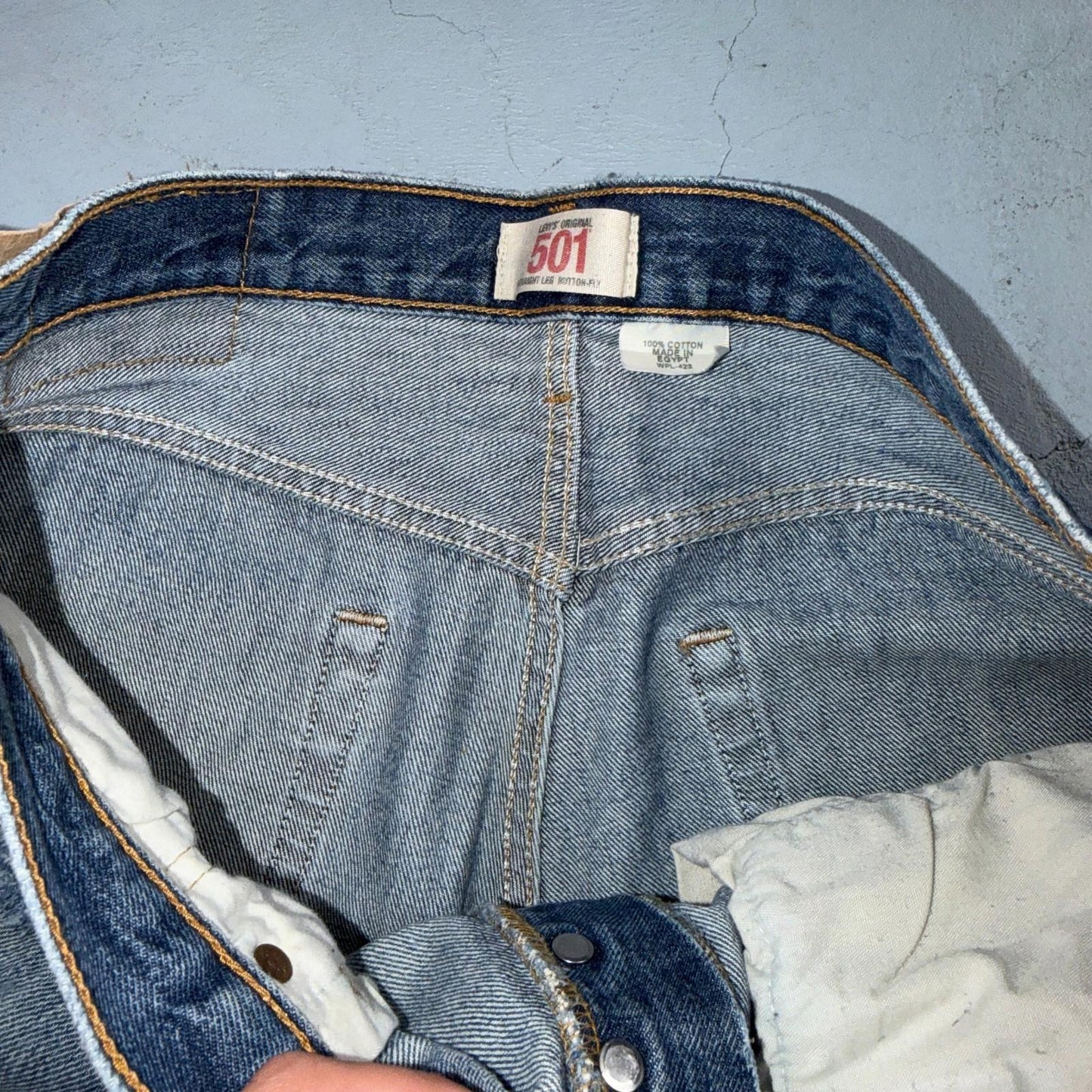Levis 501 Vintage Y2K XX Straight Leg Jeans Blue Light Wash 33x32 Act 32x31