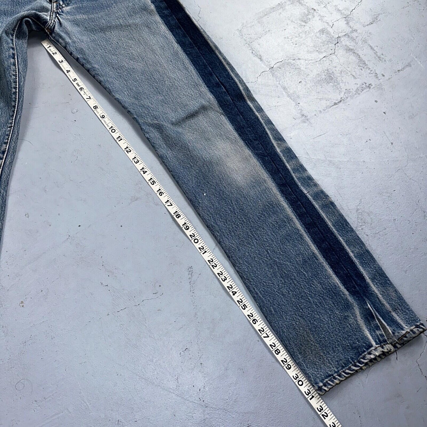 Levis 501 Vintage 80s Redline Selvedge USA XX Jeans Light Wash 28x36 Act 25x31