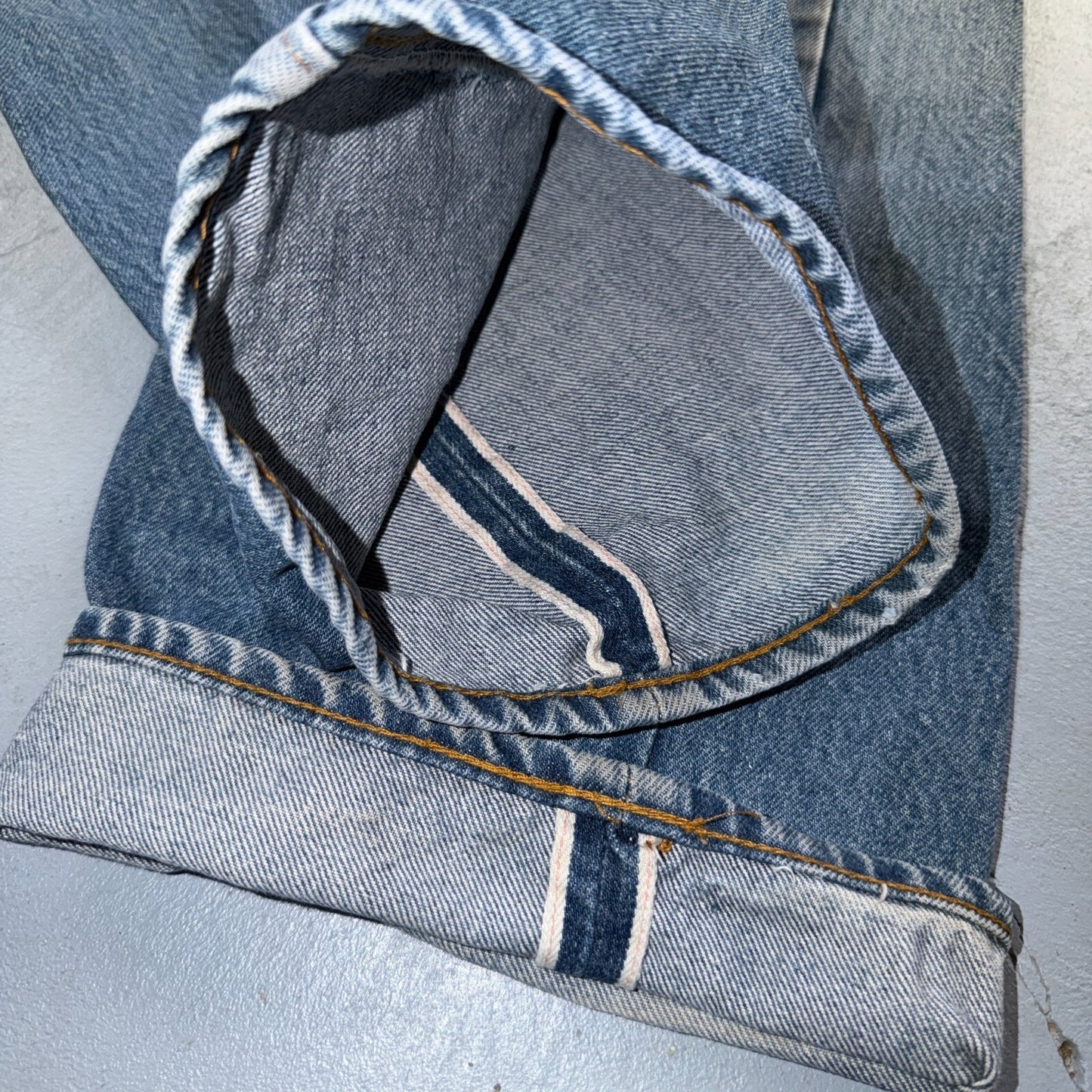 Levis 501 Vintage 80s Redline Selvedge USA XX Jeans Light Wash 40x34 Act 38x30