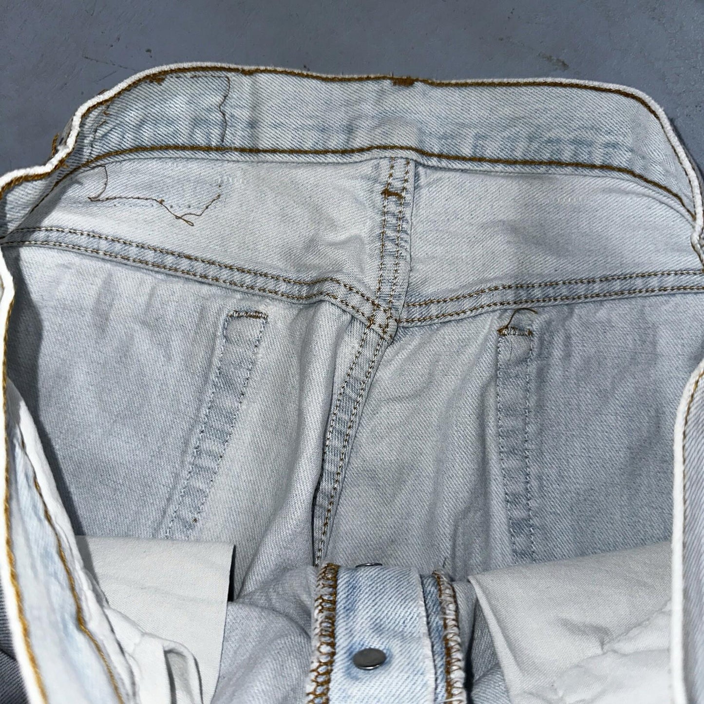Levis 501 Vintage 90s USA XX Straight Leg Jeans 36x32 Light Wash Act 33x30