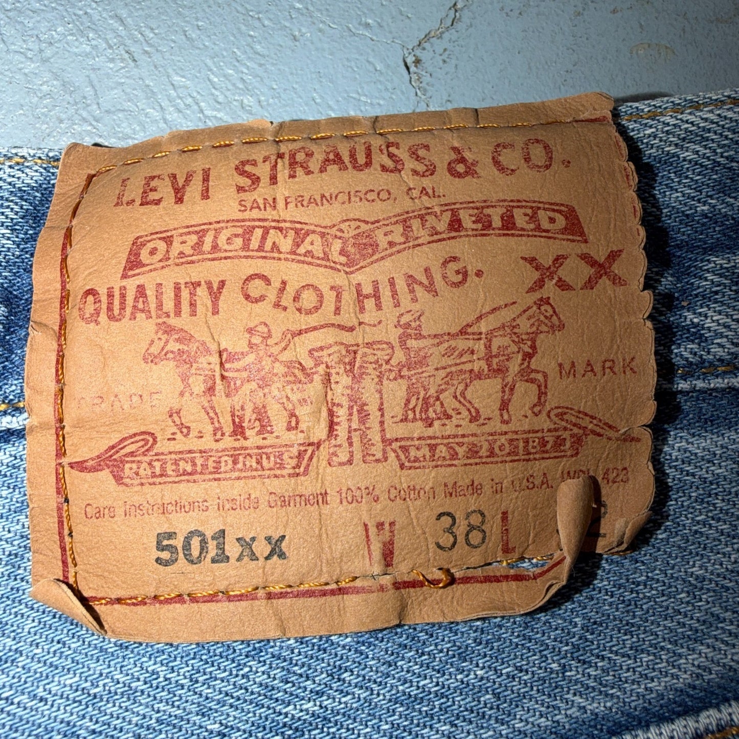 Levis 501 Vintage 90s USA XX Straight Leg Jeans Blue Light Wash 38x32 Act 35x28