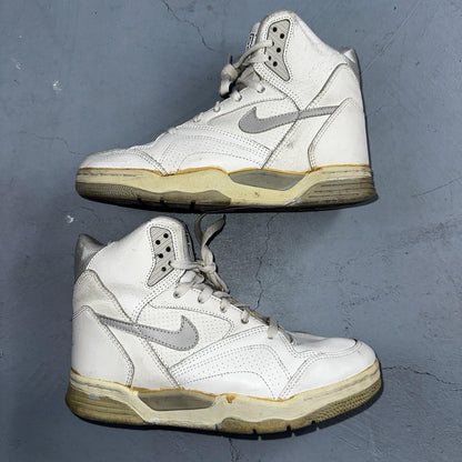 Nike Vintage 1990 Air Delta Force High Great Condition Men’s 8.5 Rare 90s White
