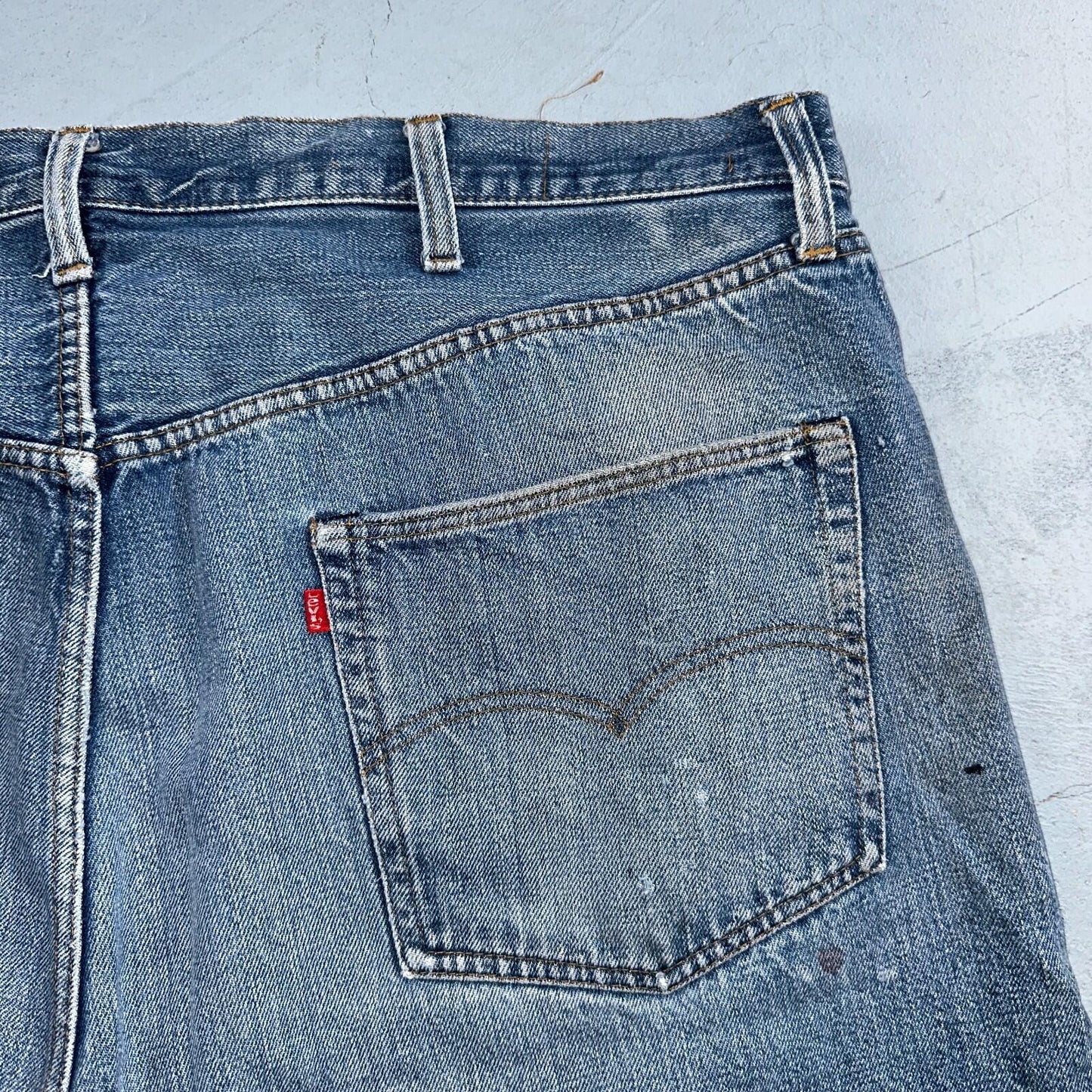 Levis 501 Vintage 70s SS Redline Selvedge USA XX Jeans Med Wash 48x30 Act 43x22