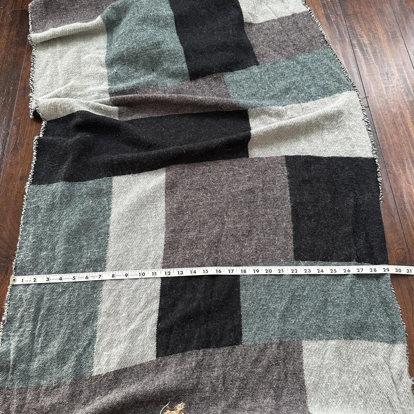 VTG Scarf Beautiful Pastel Colors Taylor Vibes Huge Big Size Wrap Cute Winter