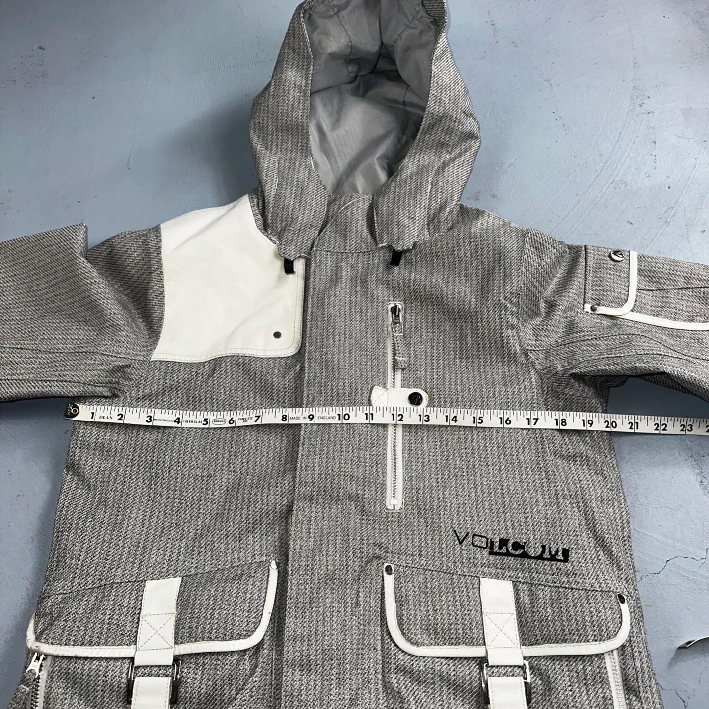 Volcom Snowboarding Jacket Men's Size Small Transition Parka Gray Ski