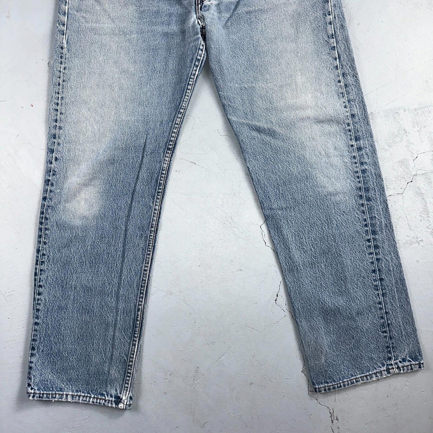 Levis 501 Vintage 90s USA XX Straight Leg Jeans Blue Light Wash 40x32 Act 35x29