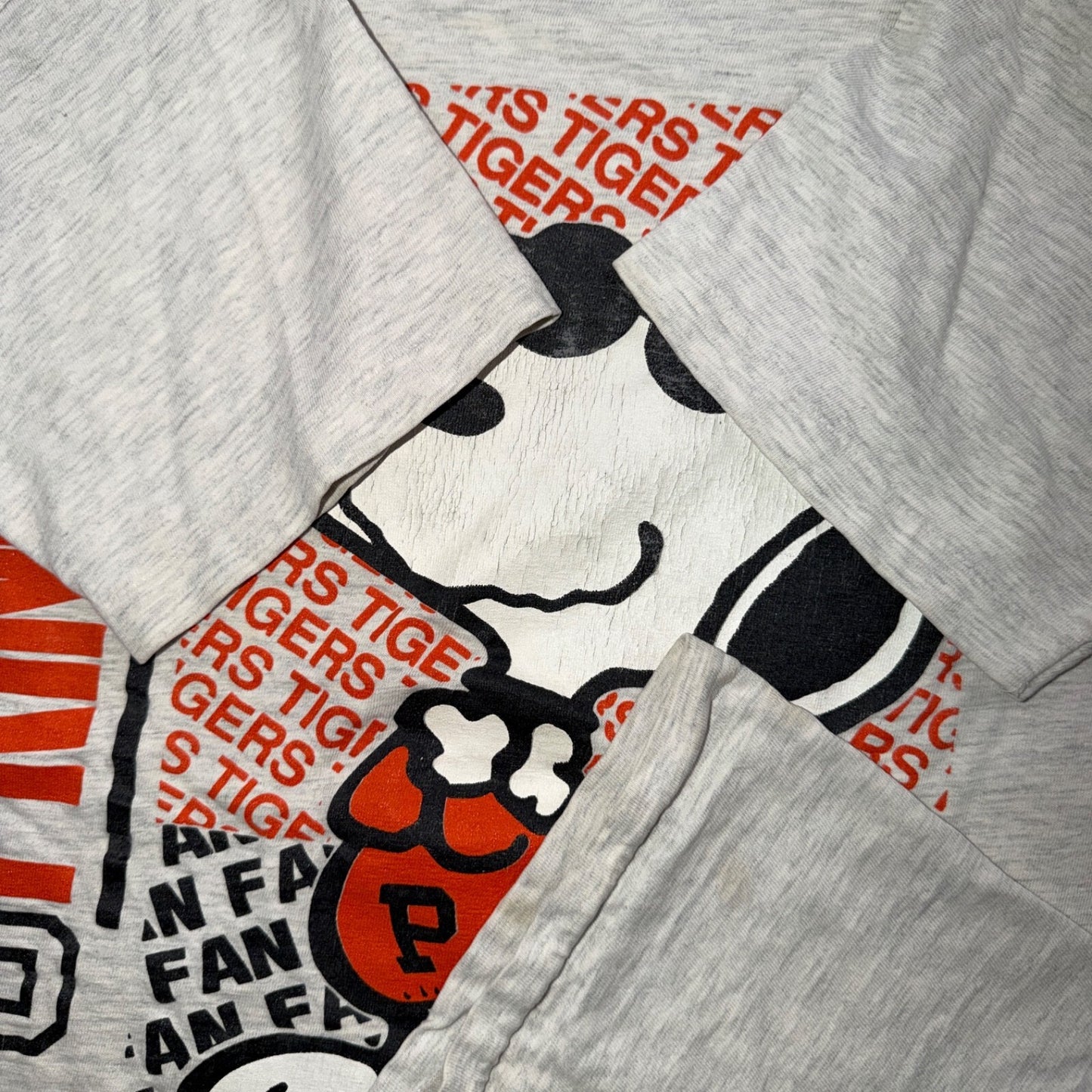 Snoopy Princeton Thrashed VTG T Shirt 80s Single Stitch Graphic Cute College USA