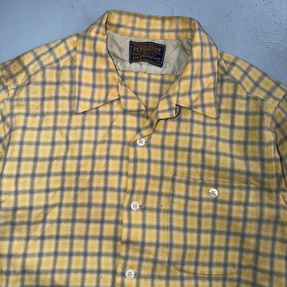 Pendleton VTG 1960s Loop Collar Board Shirt Wool Plaid Flannel Shirt Checker