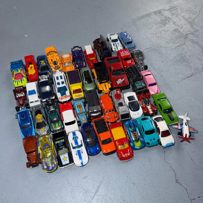 Hot Wheels Lot of 44 VTG See Photos Cadillac Lamborghini Sports Cars Collect