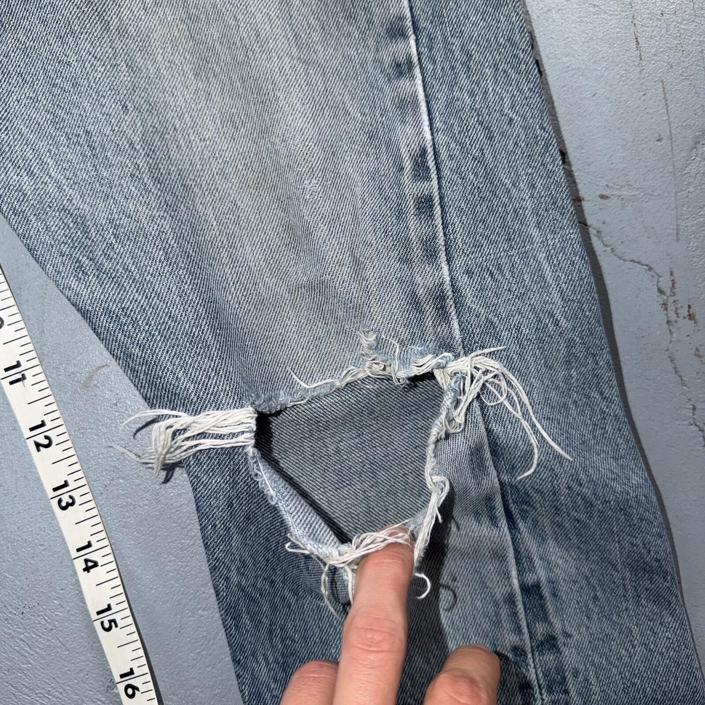 Levis 501 Vintage 80s Redline Selvedge USA XX Jeans Light Wash 31x27 Skinny