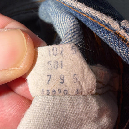Levis 501 Vintage 80s Redline Selvedge USA XX Jeans Light Wash 30x31 Act 28x25