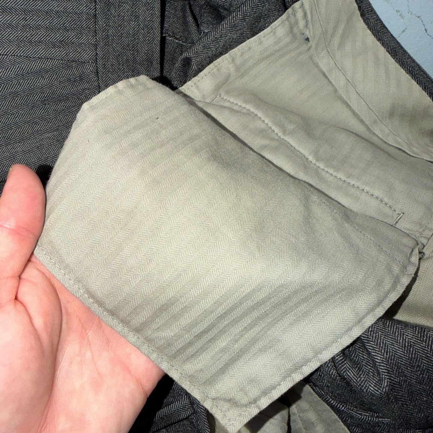 VTG Mens 2 PC Suit 46 Jacket Coat Pants Gray Rockabilly 60s 1960s HBT Drop Loop