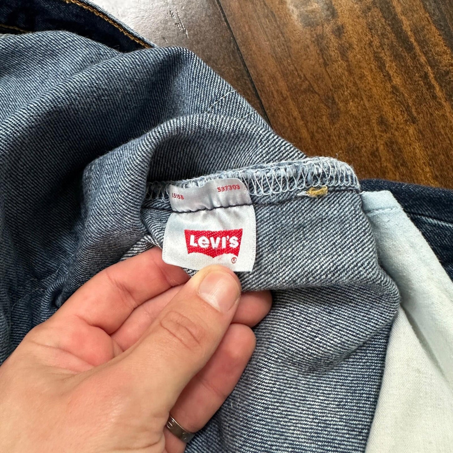 Levis 501 Vintage Y2K Straight Leg XX 2000s Jeans 38x30 Med Wash Act 36x27
