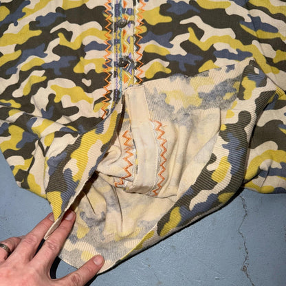 Sundance Tangier Camo Size Medium Yellow Button Down Cardigan Sweater Cute Y2K