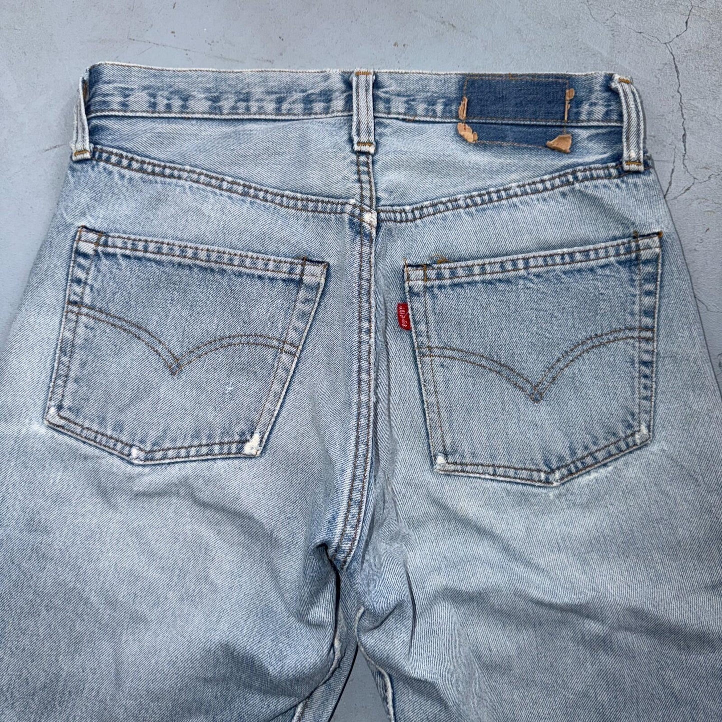 Levis 501 Vintage 80s Redline Selvedge USA XX Jeans Light Wash 30x30 Act 28x27