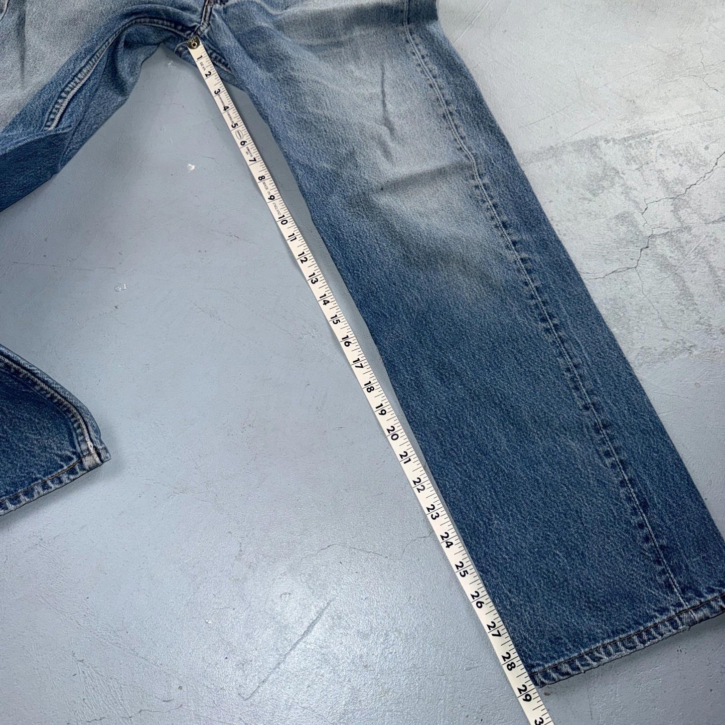 Levis 501 Vintage 80s USA XX Straight Leg Jeans Blue Light Wash 34x33 Act 32x29