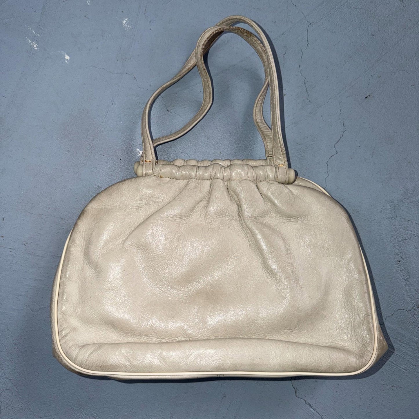 Vintage 1960s White Handbag Double Handle Clasp Closure by Best Co USA Made