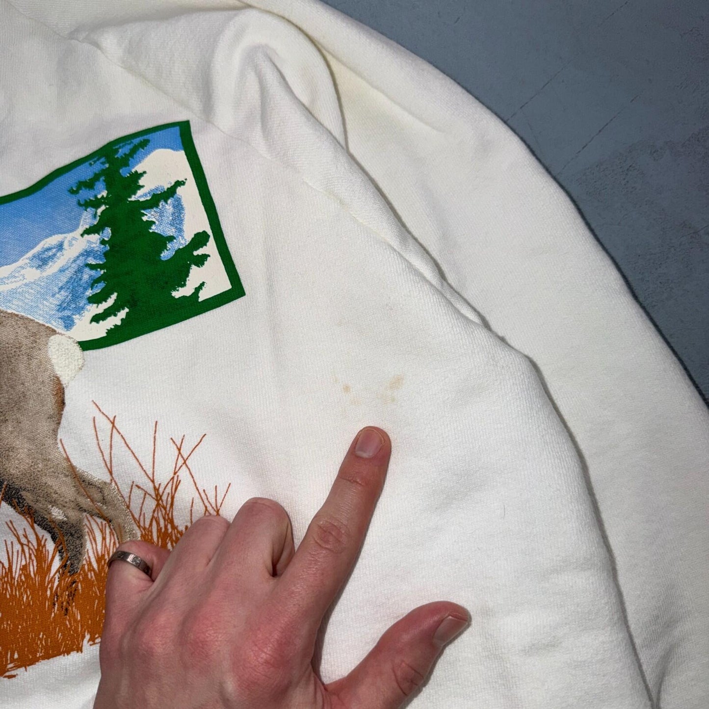 Vintage Deer Elk Wildlife Sweatshirt Mens XL White 80s Crewneck Hunting Animal