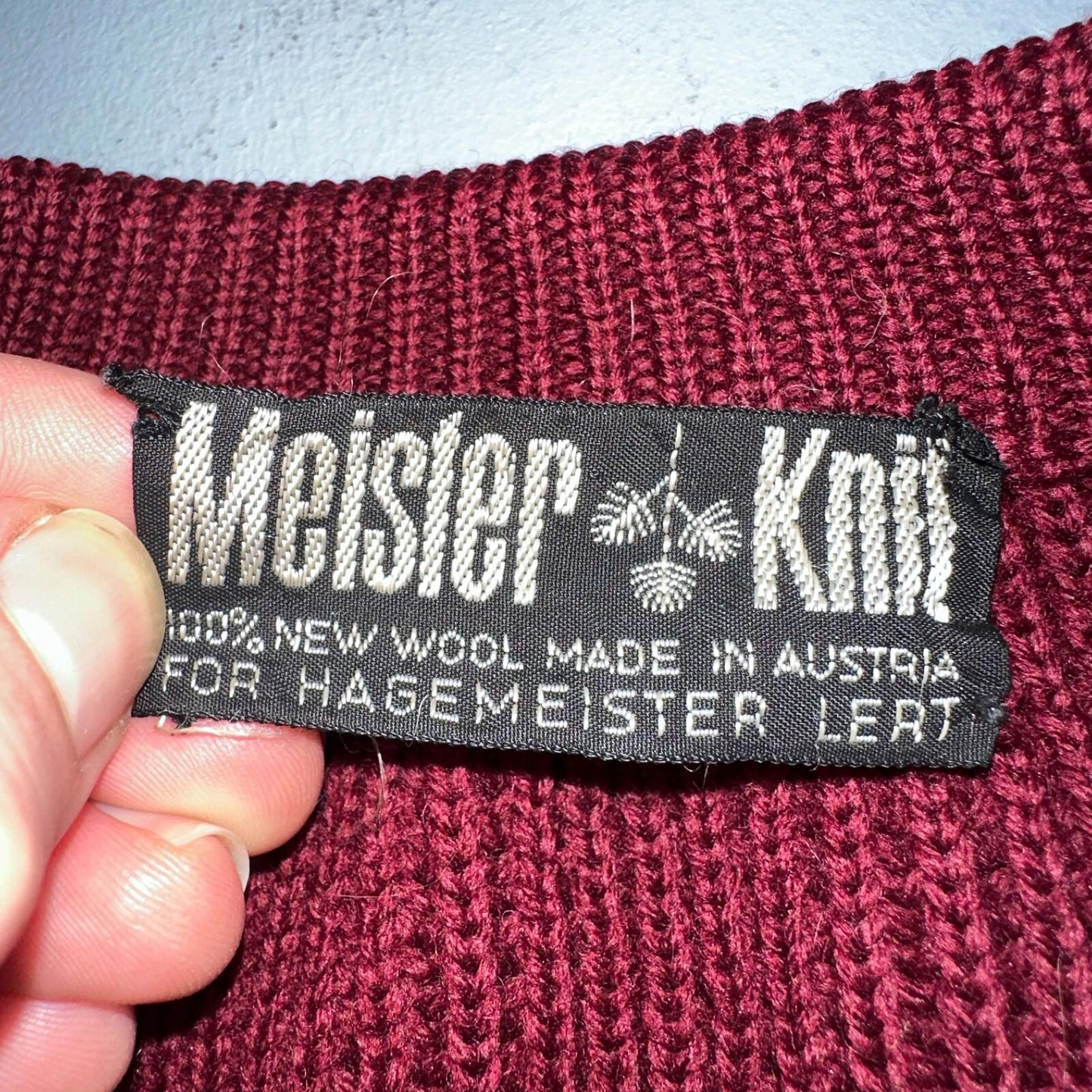 Meister Sweater M Women’s Wool Austria Pullover Red V Neck Vintage Cardigan 60s