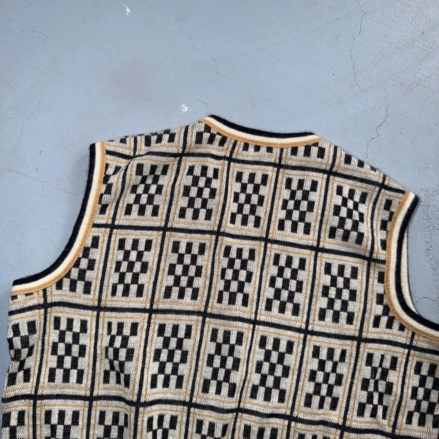 VTG Geometric Sweater Vest Womens S Yellow Black 70s Retro Eclectic 1970s Cool