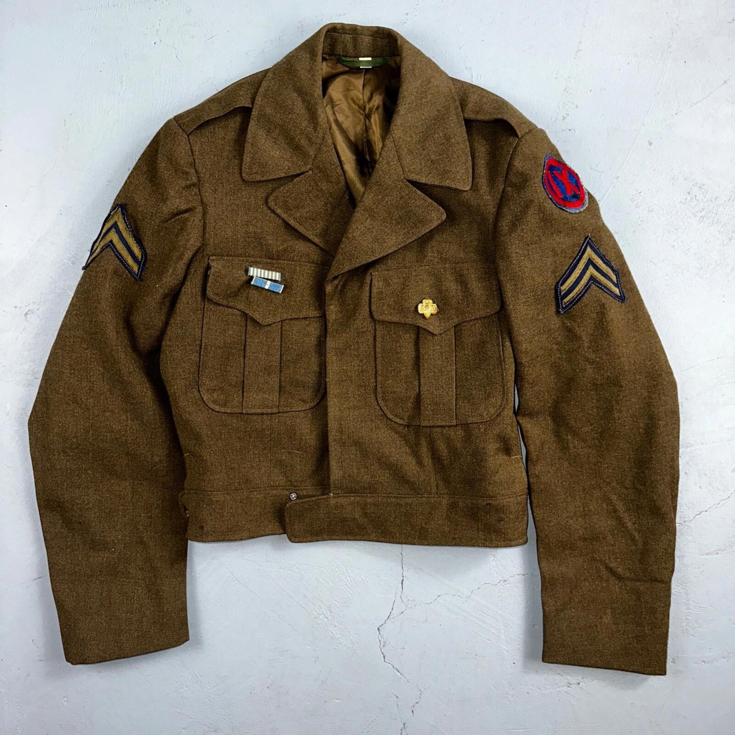 WWII US Army E-6 Ike Jacket 25th Infantry Division Patches WW2 Size 34R Wool