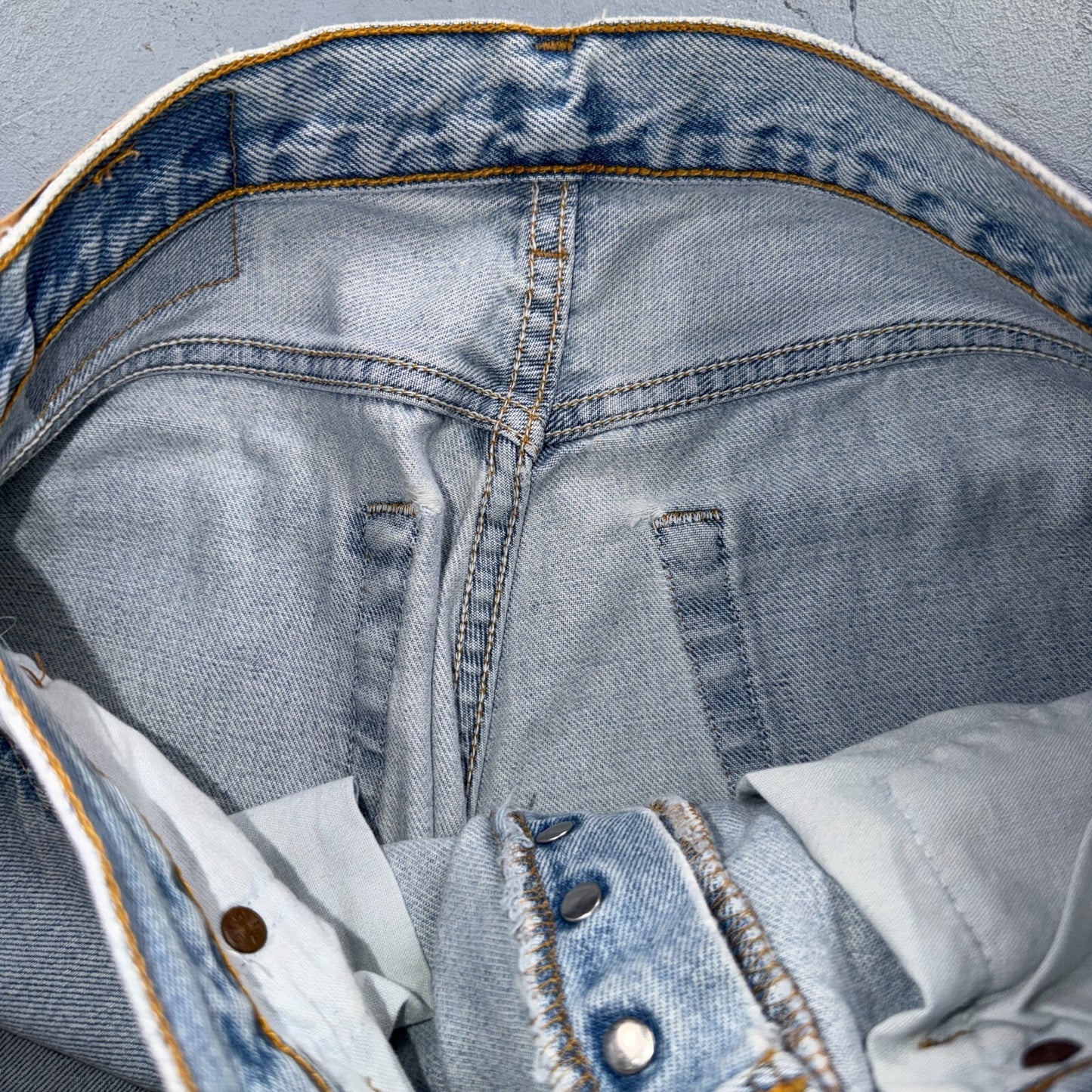 Levis 501 Vintage 90s USA XX Straight Leg Jeans Blue Light Wash 30x34 Act 29x32