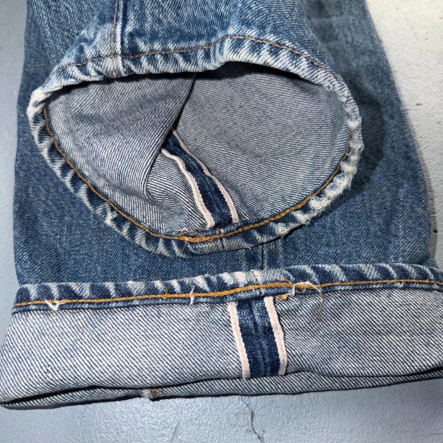Levis 501 Vintage 80s Redline Selvedge USA XX Jeans Light Wash 34x36 Act 32x31